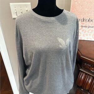 American Eagle Outfitters Gray Long Sleeve Tee